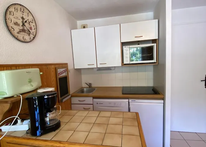 Apartament 1 Bedroom Appt With Mountain Views *